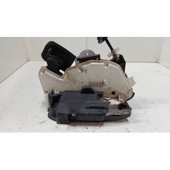 CERRADURA PUERTA TRASERA DERECHA 6R4839016A 