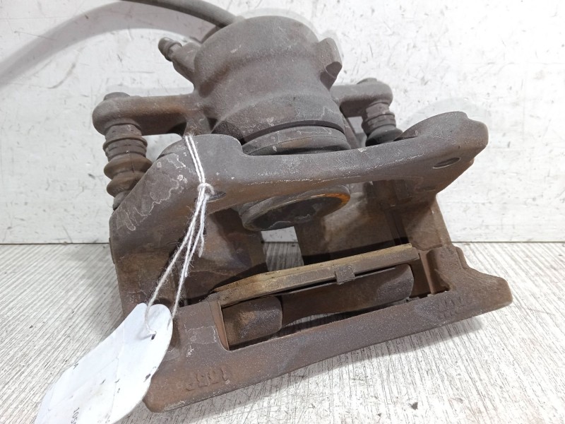 Recambio de pinza freno delantera izquierda para renault clio iii (br0/1, cr0/1) 1.5 dci referencia OEM IAM   