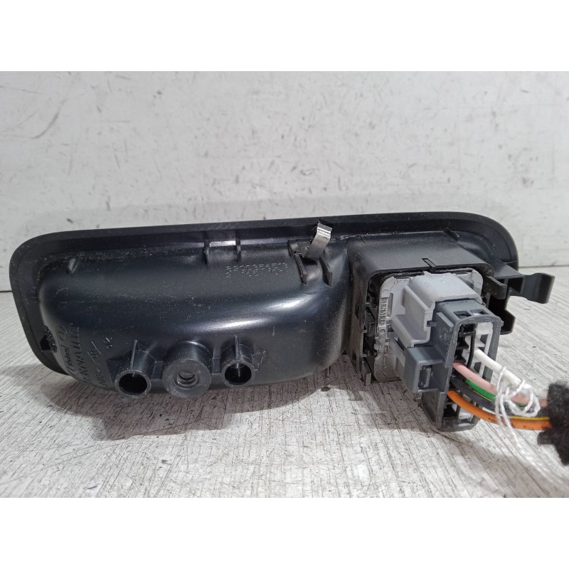 Recambio de mando elevalunas delantero izquierdo para renault clio iii (br0/1, cr0/1) 1.5 dci referencia OEM IAM   