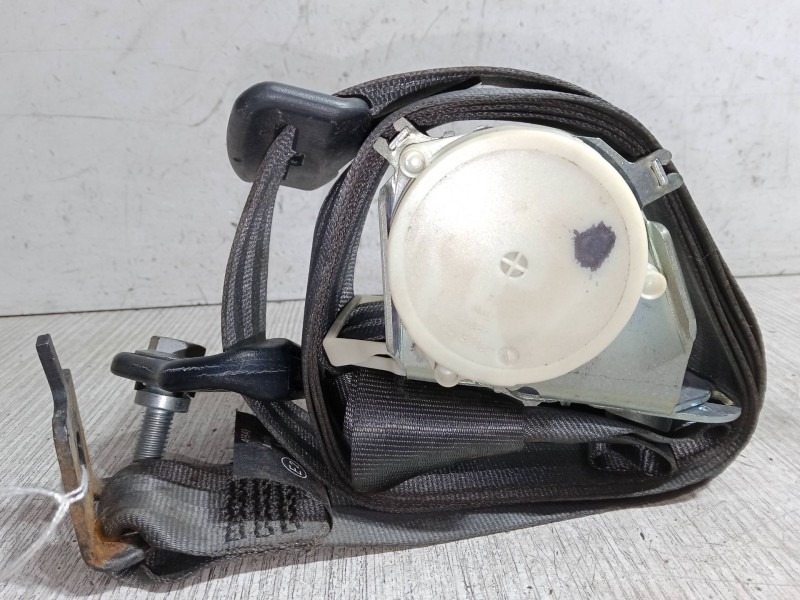 Recambio de cinturon seguridad trasero izquierdo para renault clio iii (br0/1, cr0/1) 1.5 dci referencia OEM IAM   