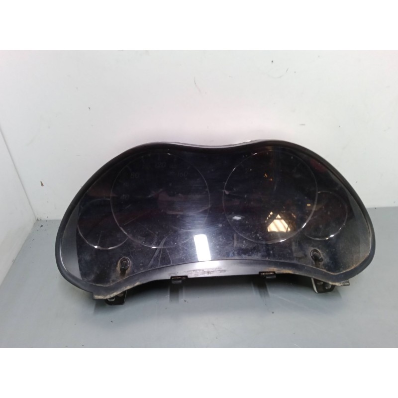 Recambio de cuadro instrumentos para toyota avensis station wagon (_t25_) 2.0 d-4d (cdt250_) referencia OEM IAM 8380005630h  MB2