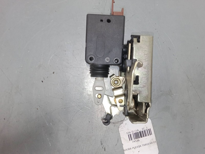 Recambio de cerradura puerta trasera derecha para peugeot 106 ii (1a_, 1c_) 1.1 i referencia OEM IAM   