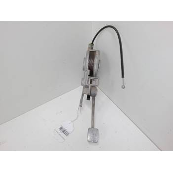 PEDAL FRENO ESTACIONAMIENTO A2036890308 