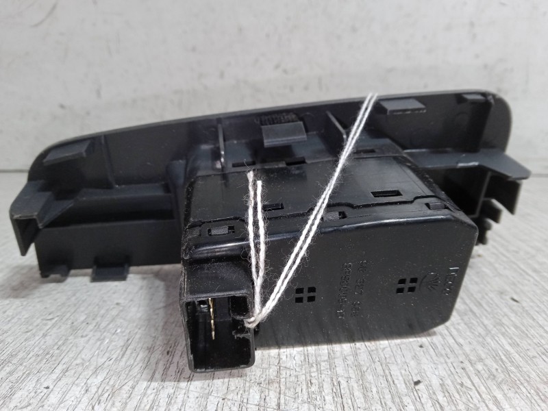 Recambio de mando elevalunas delantero derecho para chevrolet epica (kl1_) 2.0 d referencia OEM IAM 96327936  