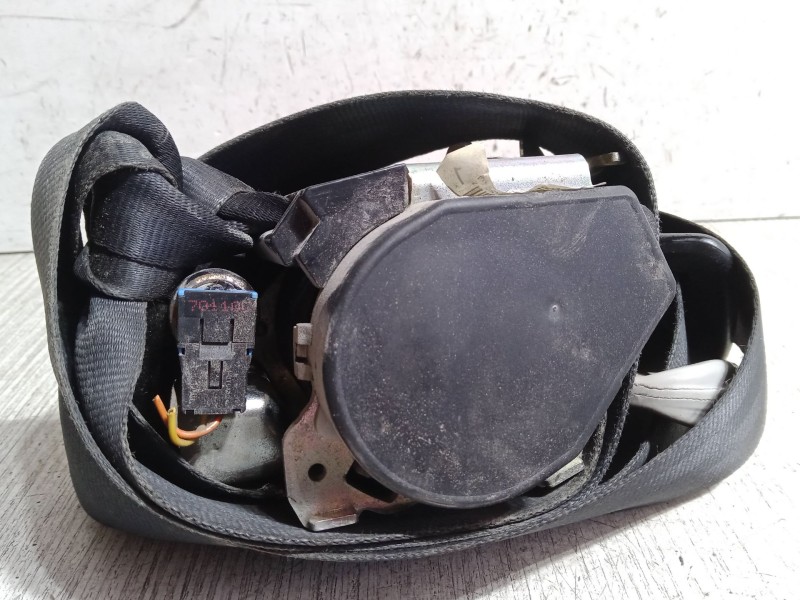 Recambio de cinturon seguridad delantero derecho para citroën jumpy ii furgoneta 2.0 hdi 120 referencia OEM IAM 048103  