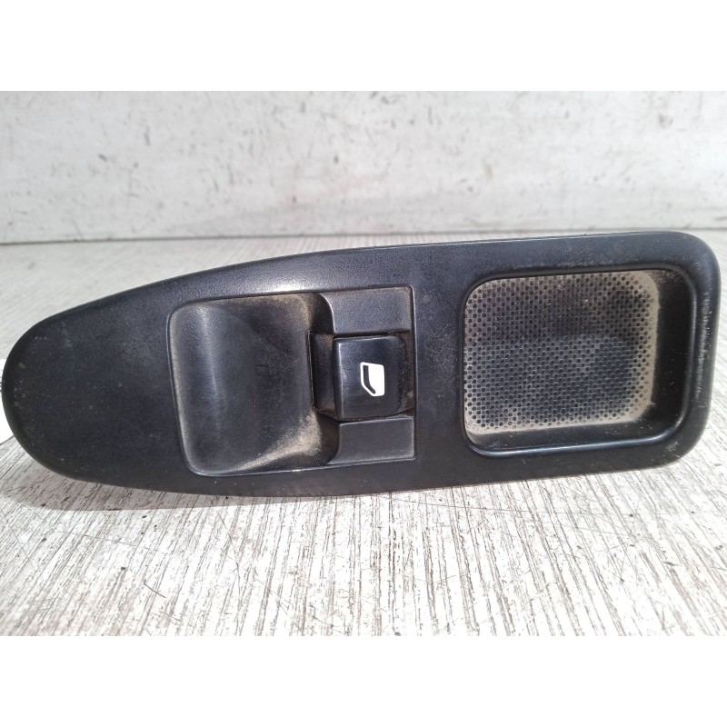 Recambio de mando elevalunas delantero derecho para citroën jumpy ii furgoneta 2.0 hdi 120 referencia OEM IAM   