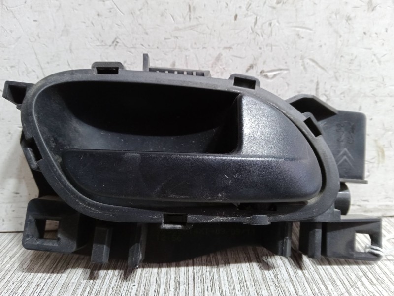 Recambio de maneta interior puerta delantera derecha para citroën jumpy ii furgoneta 2.0 hdi 120 referencia OEM IAM 96555514XT  