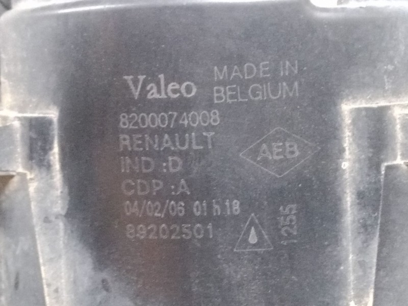 Recambio de faro antiniebla izquierdo para renault megane ii (bm0/1_, cm0/1_) 1.5 dci (bm1f, cm1f) referencia OEM IAM 8200074008 Recambio de faro antiniebla izquierdo para renault megane ii (bm0/1_, cm0/1_) 1.5 dci (bm1f, cm1f) referencia OEM IAM 8200074008