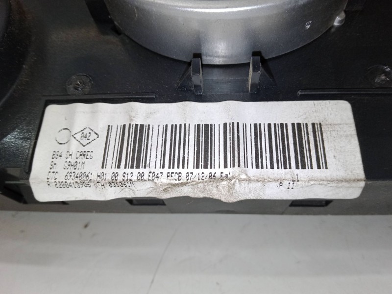 Recambio de mando climatizador para renault megane iii grandtour (kz0/1) 1.9 dci (kz0j, kz0n, kz1s) referencia OEM IAM 820041390