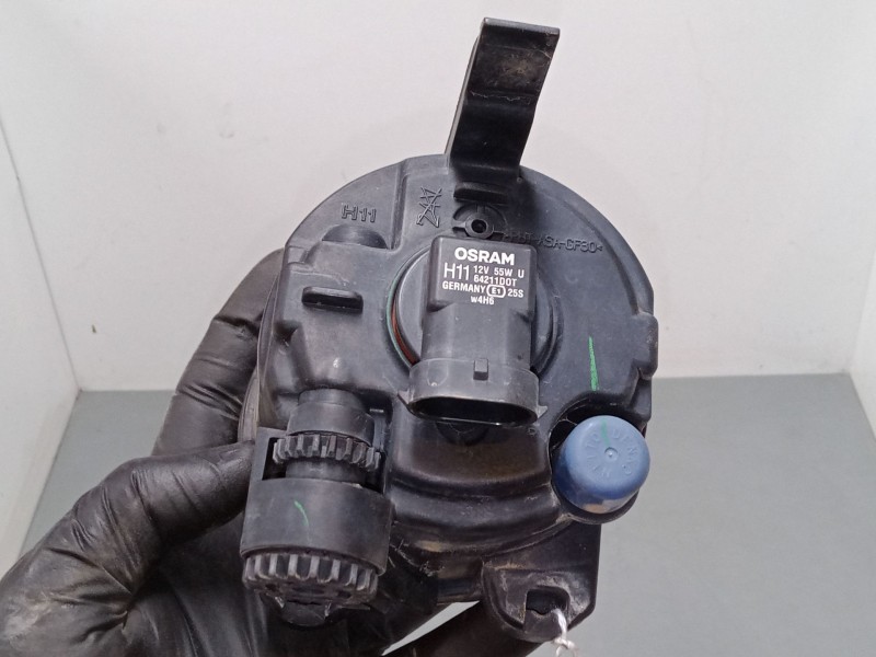 Recambio de faro antiniebla derecho para bmw x5 (e53) 3.0 d referencia OEM IAM 63176920886  13101610