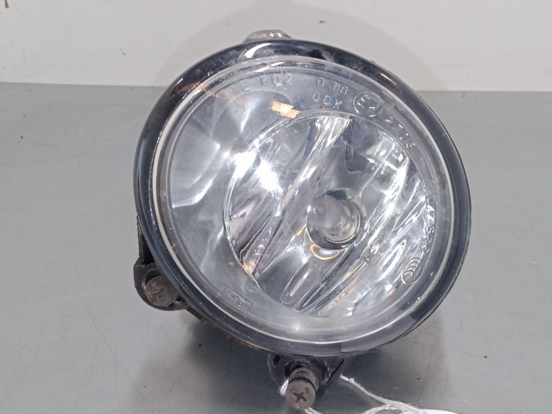 Recambio de faro antiniebla izquierdo para bmw x5 (e53) 3.0 d referencia OEM IAM 63176920885  13101610