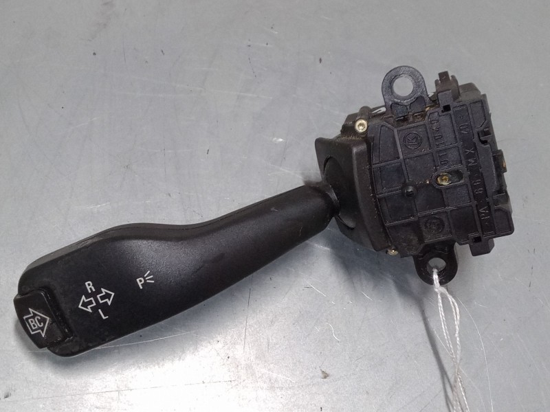 Recambio de mando de intermitencia para bmw x5 (e53) 3.0 d referencia OEM IAM 8363668  