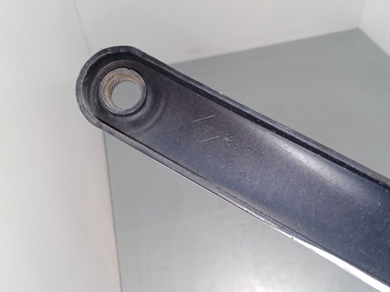 Recambio de brazo limpia delantero derecho para bmw x5 (e53) 3.0 d referencia OEM IAM   