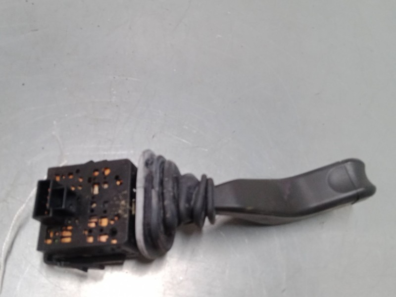Recambio de mando limpiaparabrisas para opel tigra twintop (x04) 1.4 (r97) referencia OEM IAM   