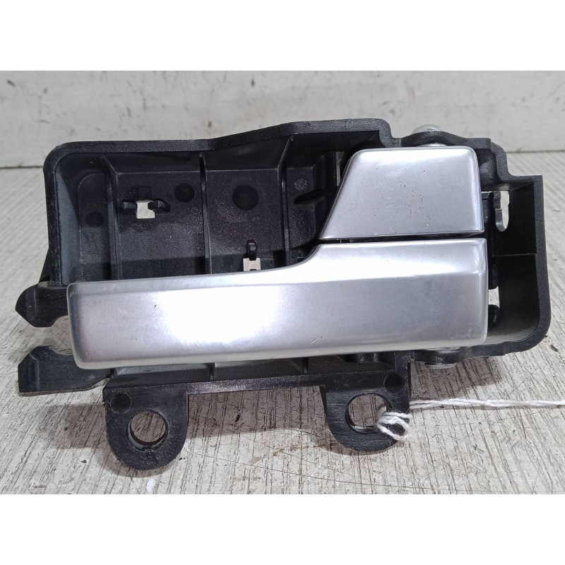 Recambio de maneta interior puerta delantera derecha para ford focus ii (da_, hcp, dp) 1.6 tdci referencia OEM IAM R22600  