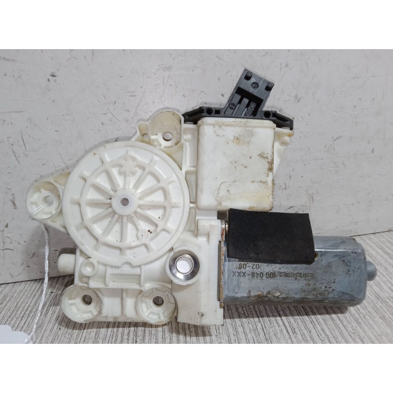 Recambio de motor elevaluna delantero derecho para opel vectra c gts (z02) 1.9 cdti (f68) referencia OEM IAM 9178988RH  01308220