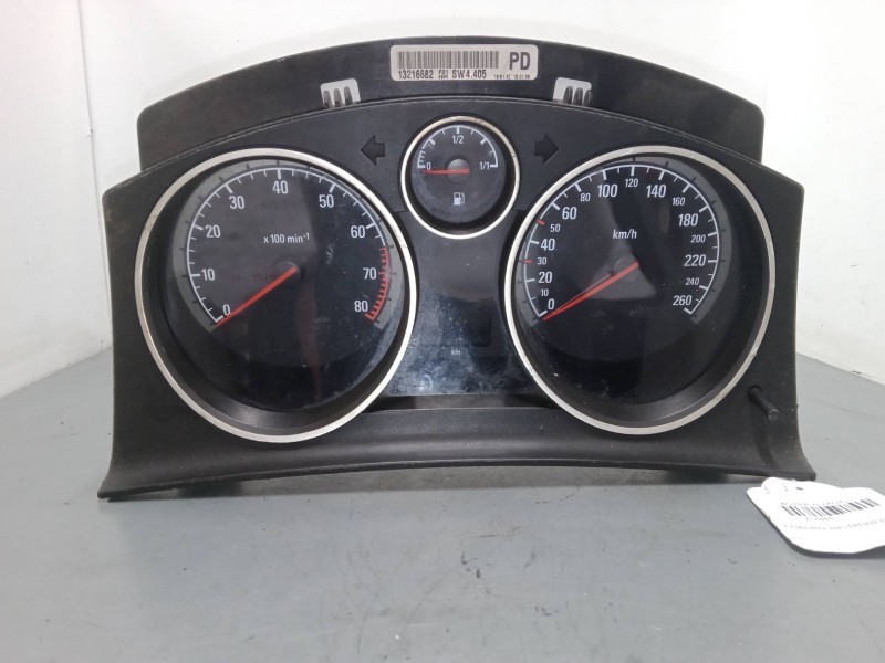 Recambio de cuadro instrumentos para opel astra h (a04) 1.6 (l48) referencia OEM IAM 13216682  