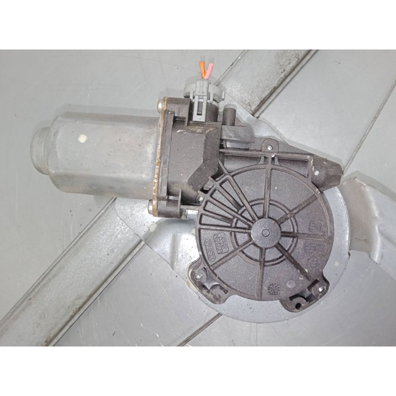 Recambio de elevalunas electrico delantero derecho para dacia logan mcv (ks_) 1.5 dci (ks0w) referencia OEM IAM 400727g  