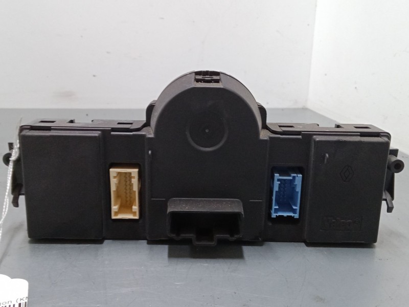 Recambio de mando climatizador para renault megane ii station wagon (km0/1_) 1.6 16v referencia OEM IAM   