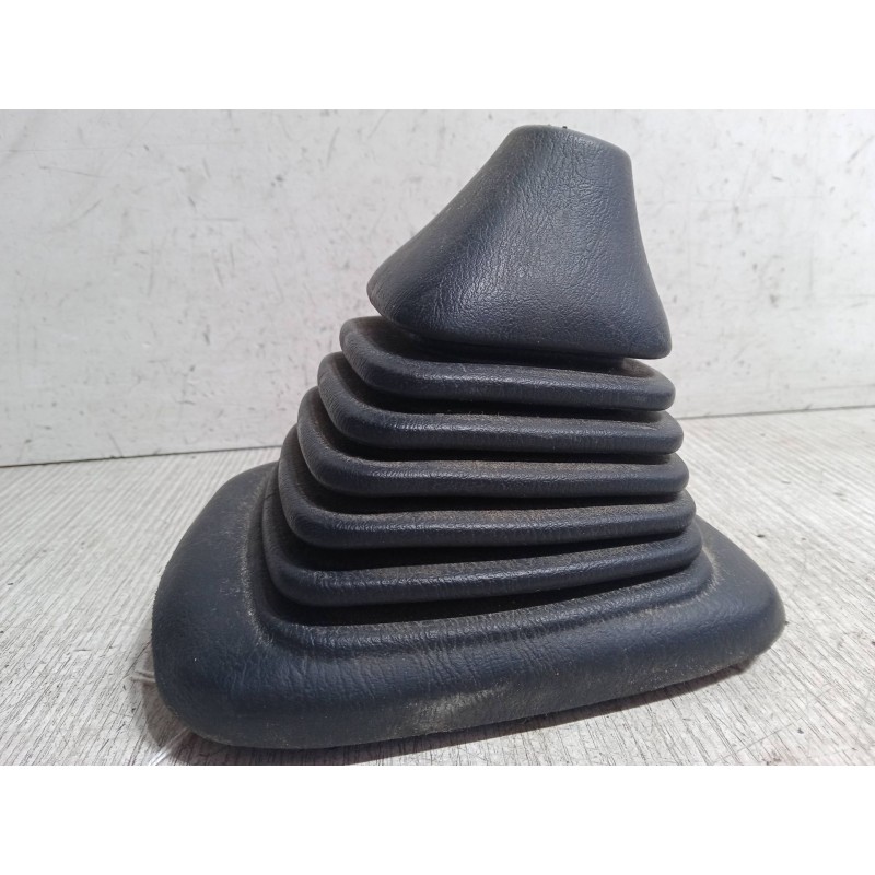 Recambio de funda palanca cambio para toyota rav 4 i (_a1_) 2.0 4wd (sxa10, sxa11) referencia OEM IAM   