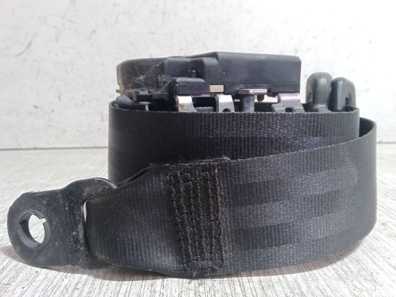 Recambio de cinturon seguridad delantero izquierdo para ford focus ii (da_, hcp, dp) 1.6 tdci referencia OEM IAM 33040326  