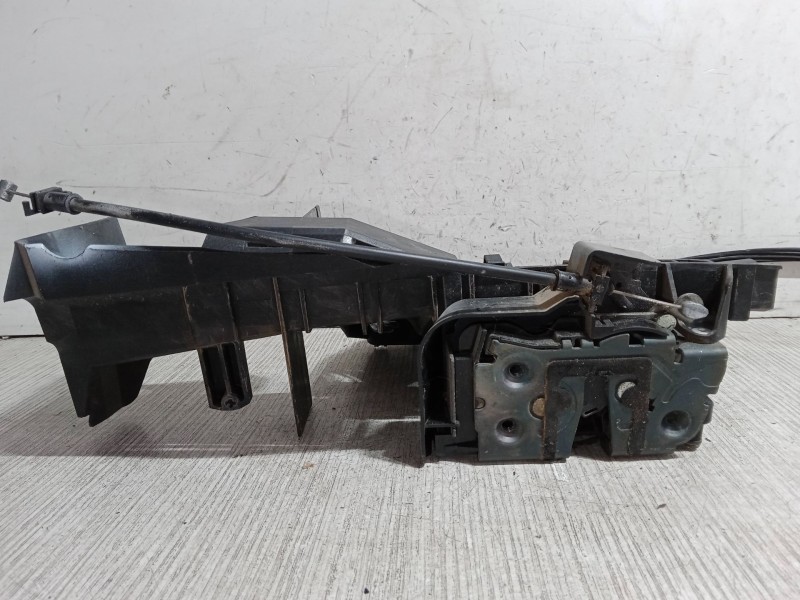 Recambio de cerradura puerta delantera derecha para ford focus ii (da_, hcp, dp) 1.6 tdci referencia OEM IAM 7M5AR21812AA  