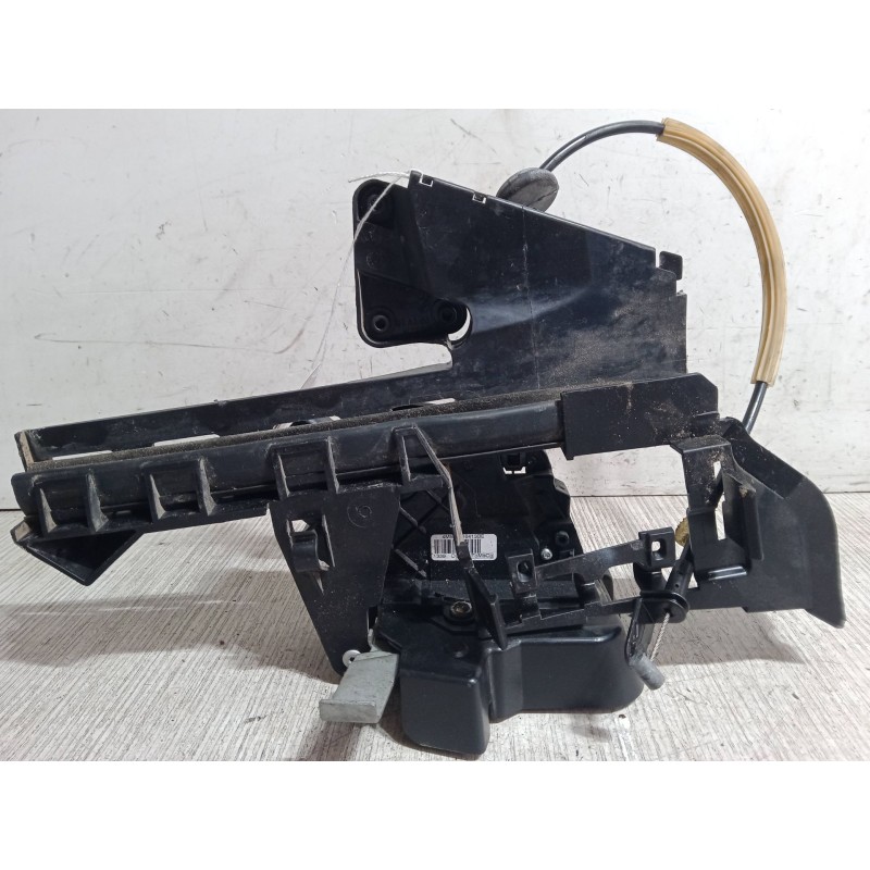 Recambio de cerradura puerta trasera izquierda para ford focus ii (da_, hcp, dp) 1.6 tdci referencia OEM IAM 4M5AR26413BE  