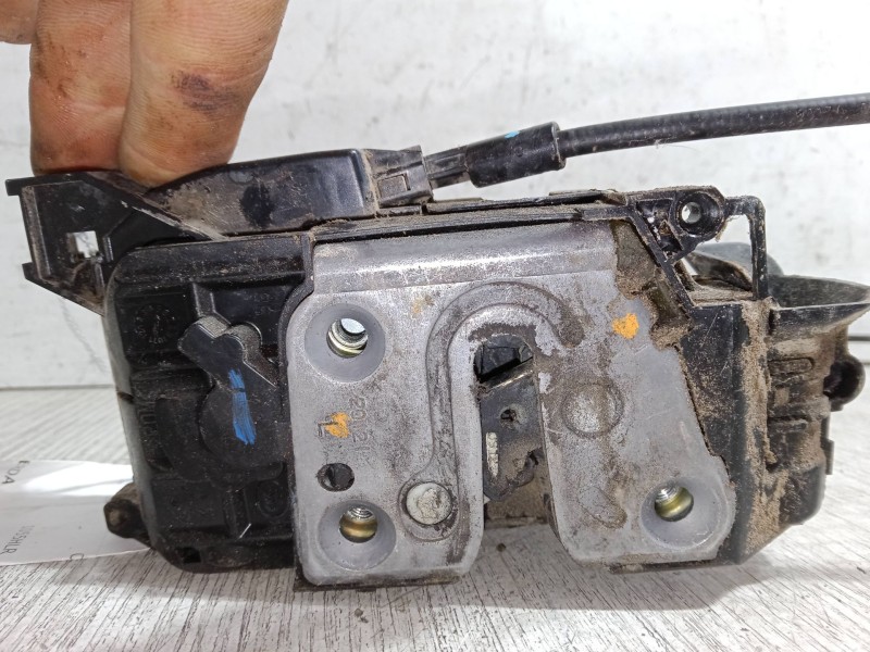 Recambio de cerradura puerta delantera izquierda para renault clio iii (br0/1, cr0/1) 1.5 dci referencia OEM IAM   