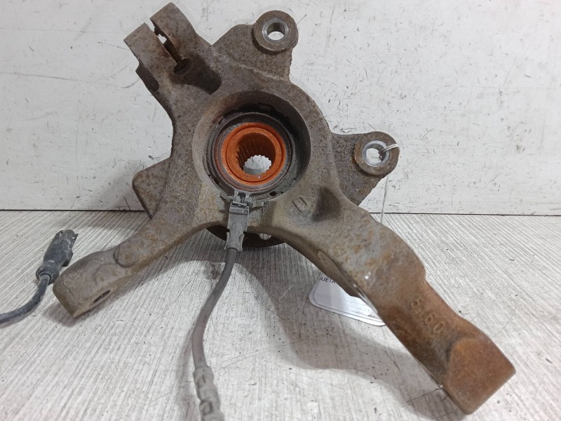 Recambio de mangueta delantera derecha para renault clio iii (br0/1, cr0/1) 1.5 dci referencia OEM IAM   