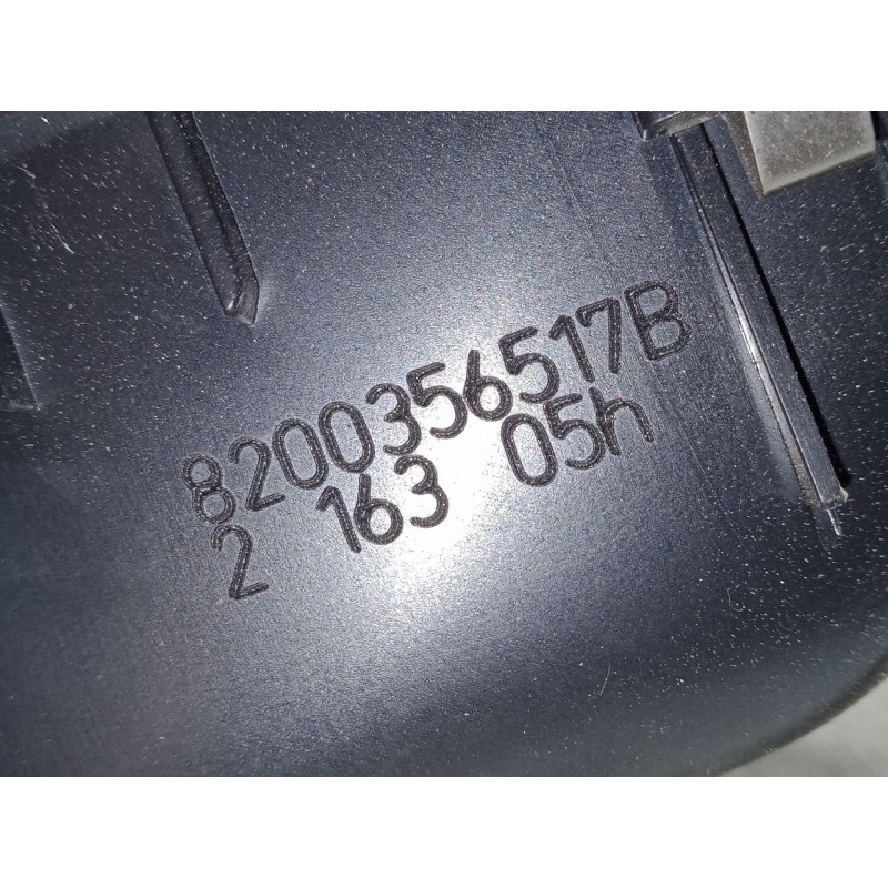 Recambio de mando elevalunas delantero derecho para renault clio iii (br0/1, cr0/1) 1.5 dci referencia OEM IAM 8200356517B  