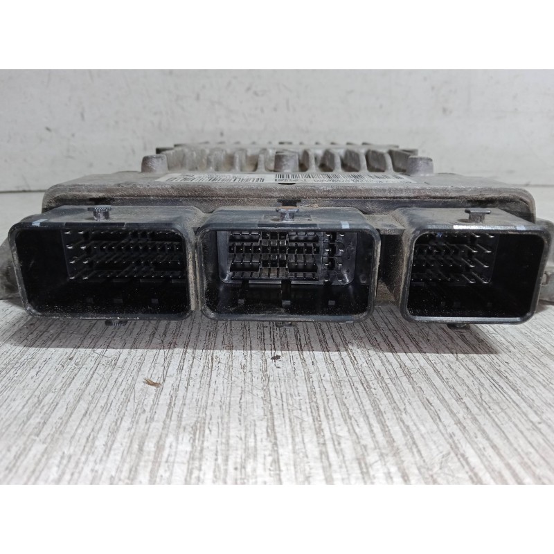 Recambio de centralita motor uce para citroën jumpy ii furgoneta 2.0 hdi 120 referencia OEM IAM 9665100380 5WS40615CT 9661642180