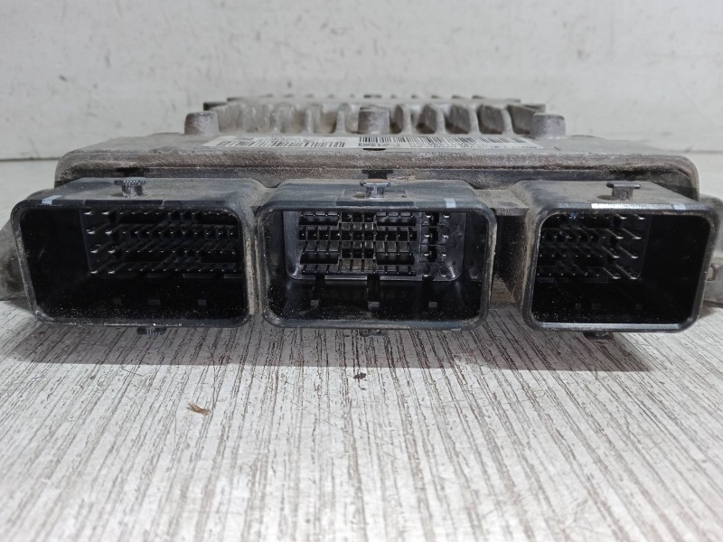 Recambio de centralita motor uce para citroën jumpy ii furgoneta 2.0 hdi 120 referencia OEM IAM 9665100380 5WS40615CT 9661642180