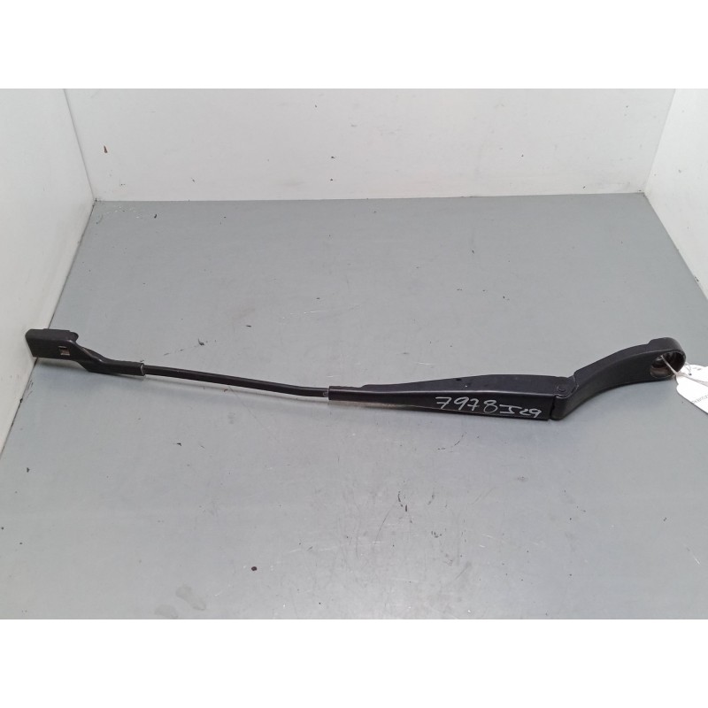 Recambio de brazo limpia delantero izquierdo para ford ka+ iii (uk, fk) 1.2 referencia OEM IAM 97036203  