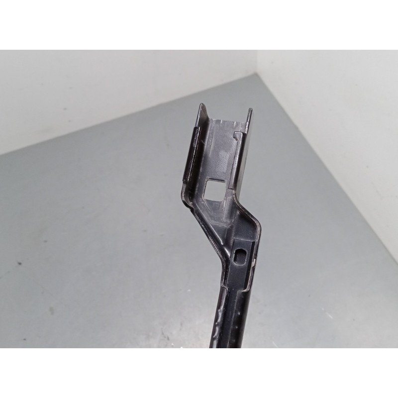 Recambio de brazo limpia delantero izquierdo para ford ka+ iii (uk, fk) 1.2 referencia OEM IAM 97036203  