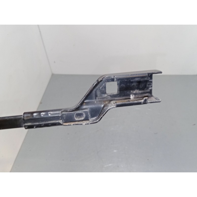 Recambio de brazo limpia delantero derecho para ford ka+ iii (uk, fk) 1.2 referencia OEM IAM 97036203  