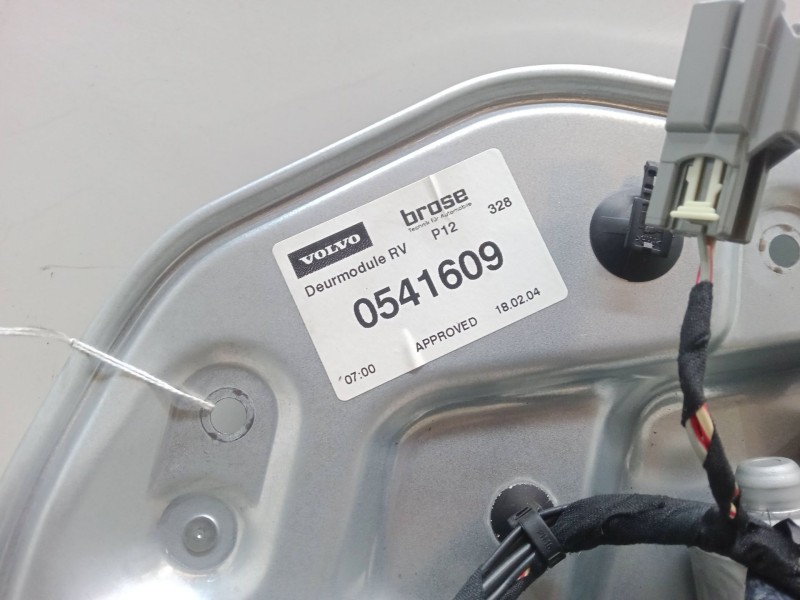 Recambio de elevalunas electrico delantero derecho para volvo v50 (545) 2.4 referencia OEM IAM 30710157  