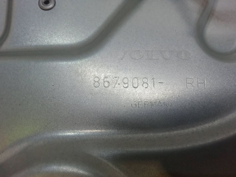 Recambio de elevalunas electrico delantero derecho para volvo v50 (545) 2.4 referencia OEM IAM 30710157  