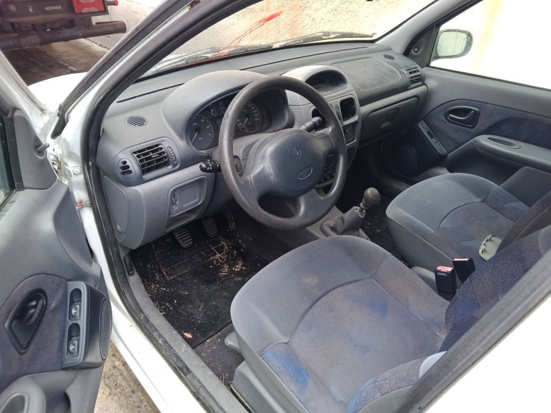 renault clio ii (bb_, cb_) del año 1999