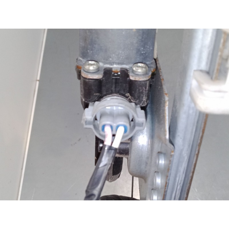 Recambio de elevalunas electrico trasero izquierdo para renault modus / grand modus (f/jp0_) 1.5 dci (fp0f, jp0f) referencia OEM