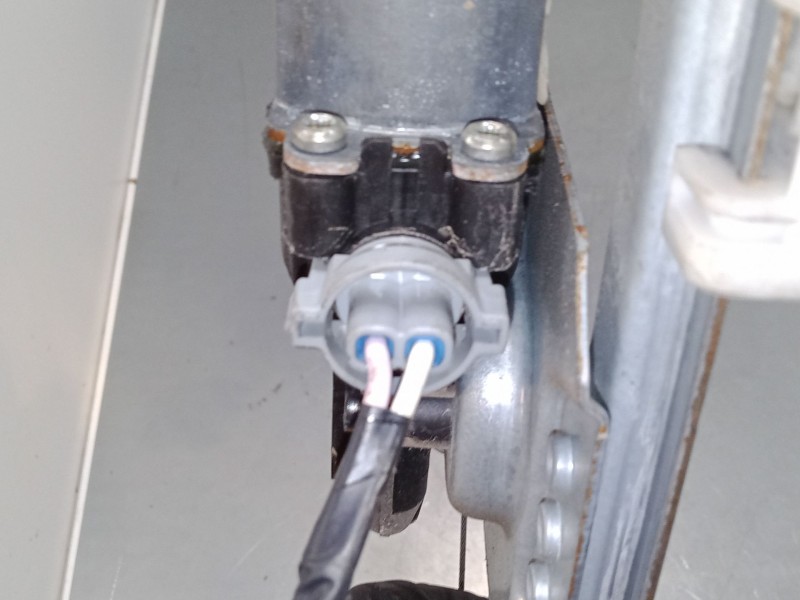 Recambio de elevalunas electrico trasero izquierdo para renault modus / grand modus (f/jp0_) 1.5 dci (fp0f, jp0f) referencia OEM