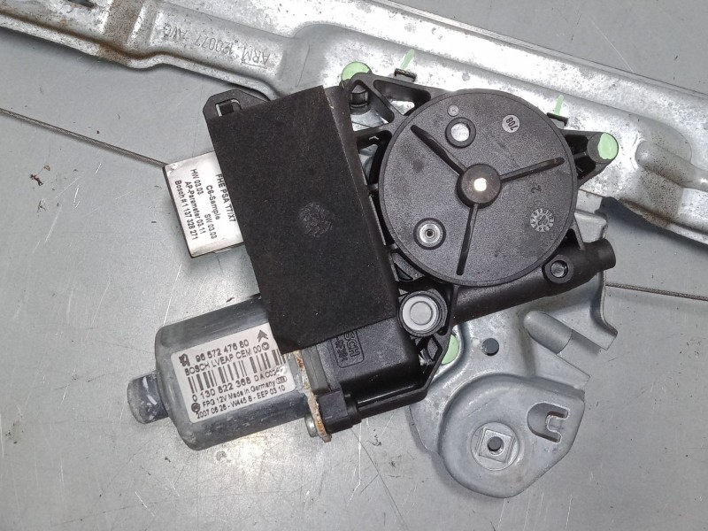 Recambio de elevalunas electrico delantero izquierdo para peugeot 308 i (4a_, 4c_) 1.6 16v referencia OEM IAM 9657247680  