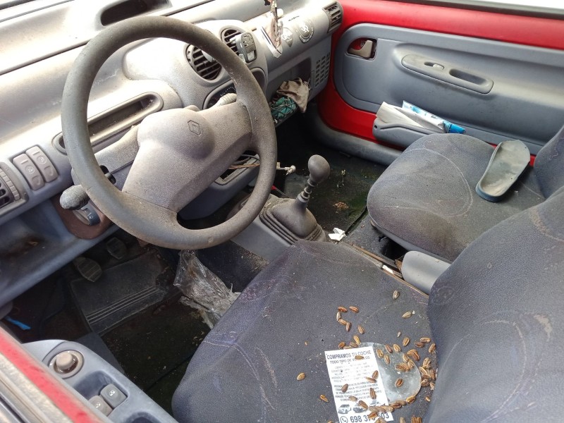 renault twingo i (c06_) del año 1998