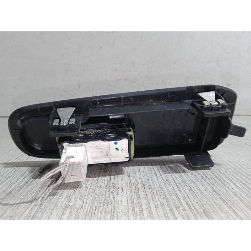 Recambio de mando elevalunas delantero derecho para peugeot 308 sw ii (lc_, lj_, lr_, lx_, l4_) 1.6 hdi / bluehdi 115 (lcbhxm, l