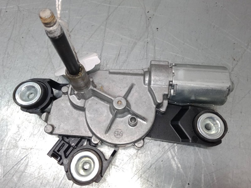 Recambio de motor limpia trasero para volvo v50 (545) 2.4 referencia OEM IAM 0390201582  