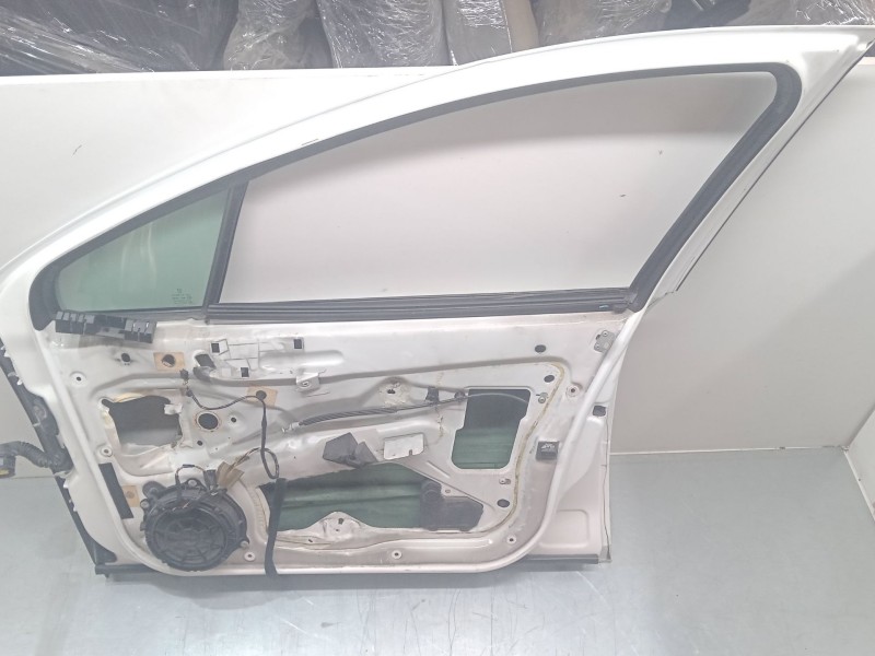 Recambio de puerta delantera derecha para peugeot 407 (6d_) 1.6 hdi 110 (6d9hzc, 6d9hyc) referencia OEM IAM   