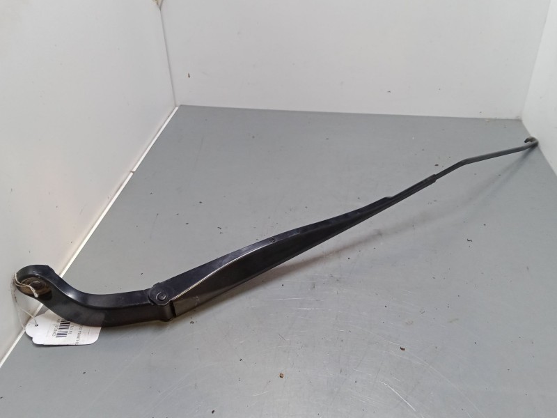 Recambio de brazo limpia delantero derecho para honda civic ix (fk) 2.2 i-dtec (fk3) referencia OEM IAM   