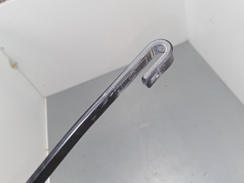 Recambio de brazo limpia delantero derecho para honda civic ix (fk) 2.2 i-dtec (fk3) referencia OEM IAM   