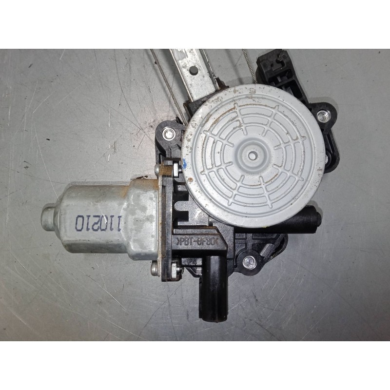 Recambio de elevalunas electrico trasero izquierdo para honda civic ix (fk) 2.2 i-dtec (fk3) referencia OEM IAM CM012360  