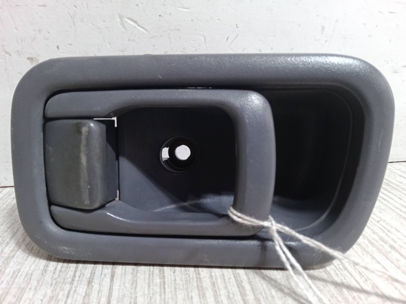 Recambio de maneta interior puerta delantera derecha para nissan pick up (d22) 2.5 d referencia OEM IAM   