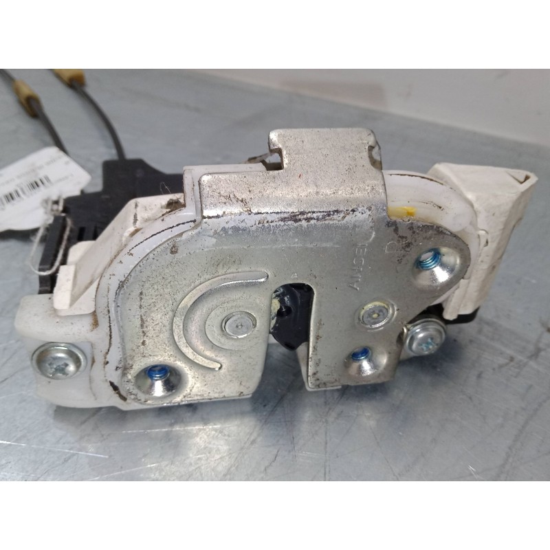 Recambio de cerradura puerta delantera derecha para mitsubishi lancer viii (cy_a, cz_a) 1.5 referencia OEM IAM   